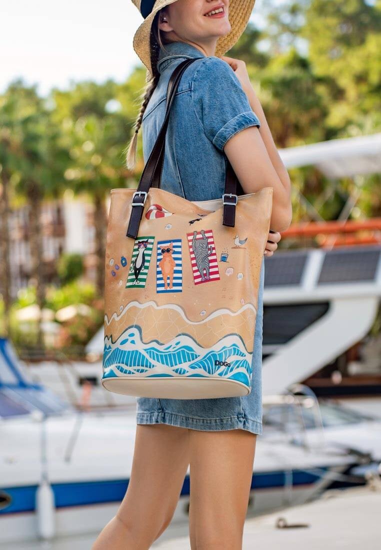 Women Vegan Leather Multicolor Shoulder Bag - Cats on the Beach Design