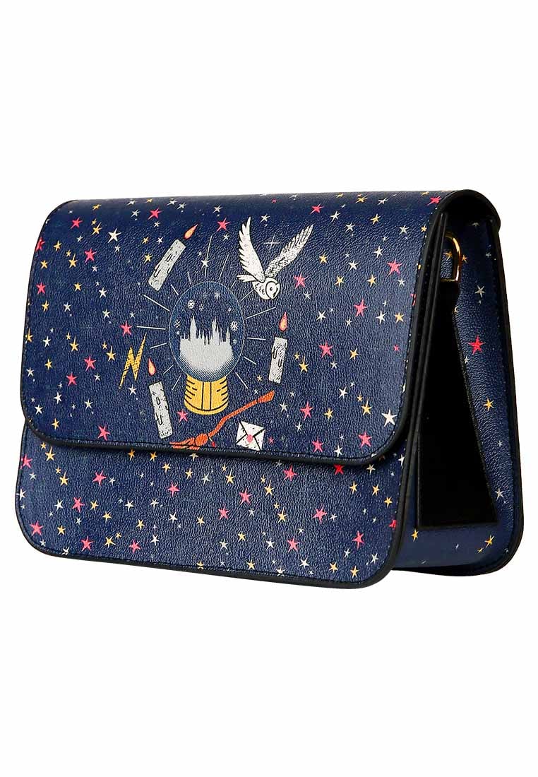 Women Vegan Leather Handbag - Warner Bros Stay-at-hogwarts Design