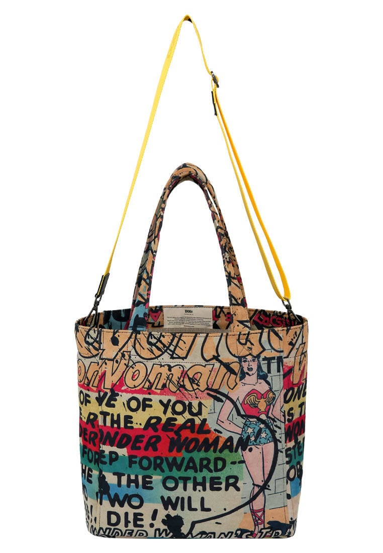 Women Vegan Large Tote Bag - Warner Bros Wonder Woman Design